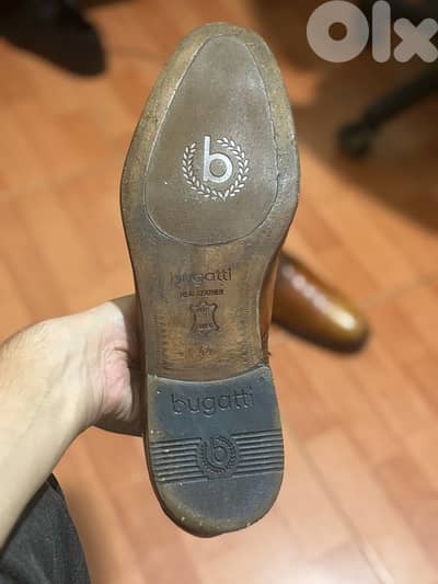 BUGATTI shoes