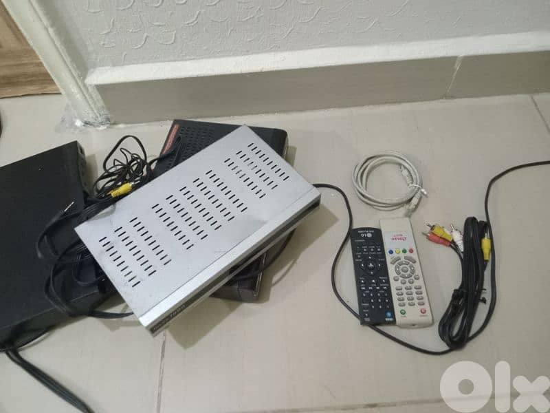 اغراض كهرباء الكل يلي بالصوة السعر 20$ 4