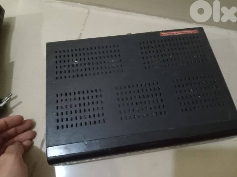اغراض كهرباء الكل يلي بالصوة السعر 20$ 10