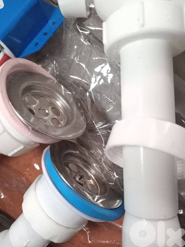 اغراض كهرباء الكل يلي بالصوة السعر 20$ 15