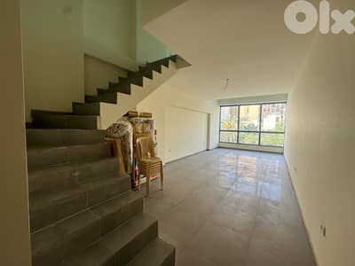 Office for rent in Dekweneh - مكتب للإيجار في الدكوانة