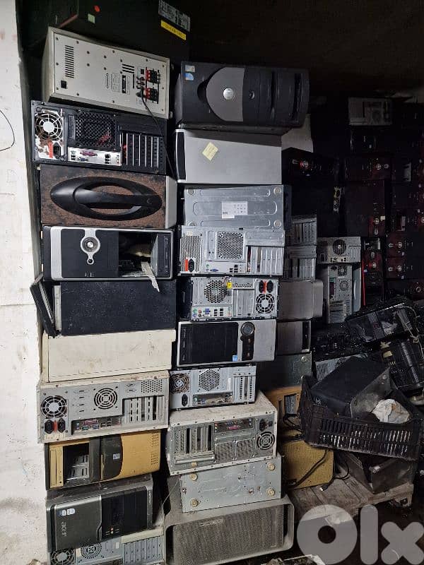 COMPUTER / LAPTOP 3