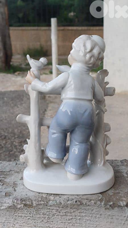 antique 5