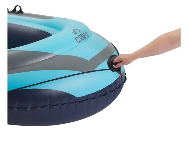 crivit lifting boot/kayak (3 person) 4