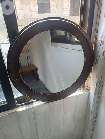 two Mirrors  $مرآتين لمدخل البيت 20