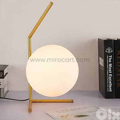 Minimalist Gold Sphere Table Lamp – Warm Glow for Desks & Downtime