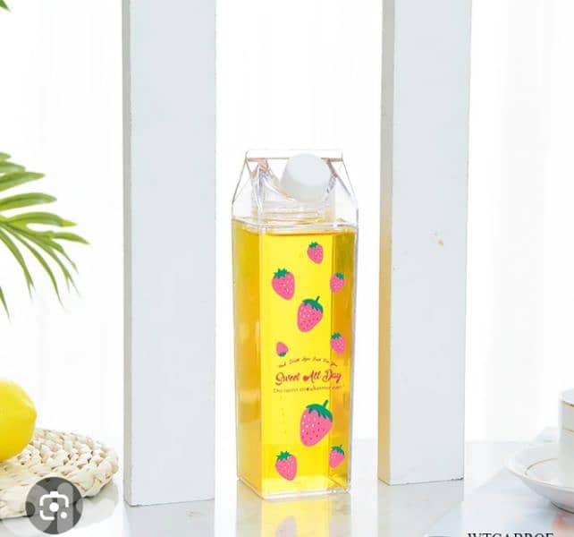 transparent Plexi milk bottle 5