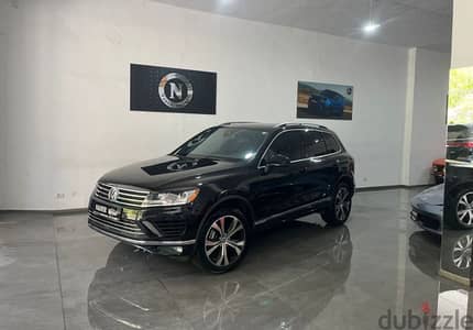 Volkswagen Touareg 2017 V6 ( WolfBurg . Edition)