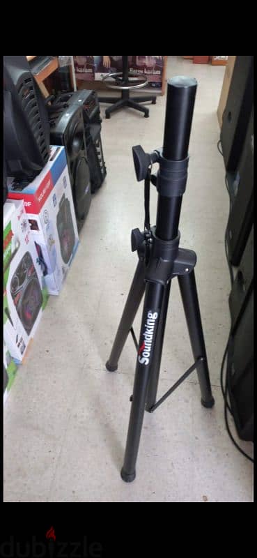 soundking stand speaker