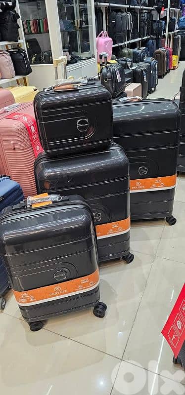 50% OFF set 4 bags Polycarbonate Unbreakable