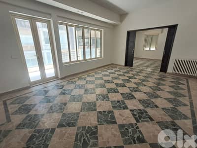 Office/Apartment for Rent in Acharfieh