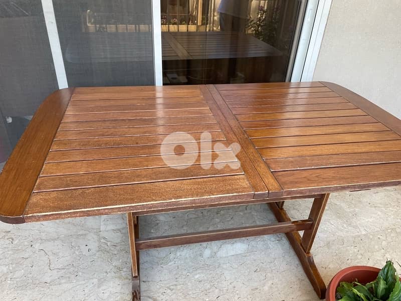 Table and chairs 1