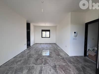 Apartment for Rent in Khallé شقة للإيجار في الخلة