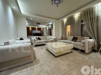 Apartment For Sale in Haret Hreik شقة للبيع في حارة حريك