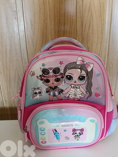 genius school bag clean like new 32cm