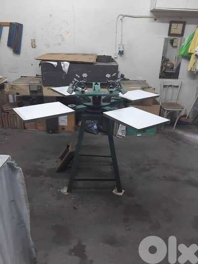 مكنات للطباعة الحريرية Silk printing machines