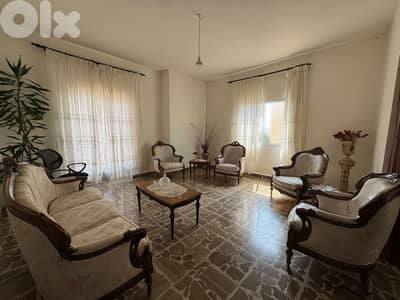 191 m2 apartment+Prime Location 4sale in Aamchit - شقة للبيع في عمشيت