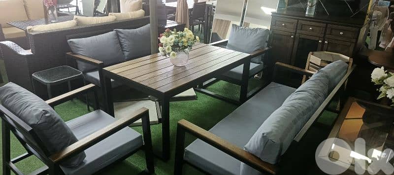 set outdoor 7seats  طقم للخارج مع طاولة وفرش 1