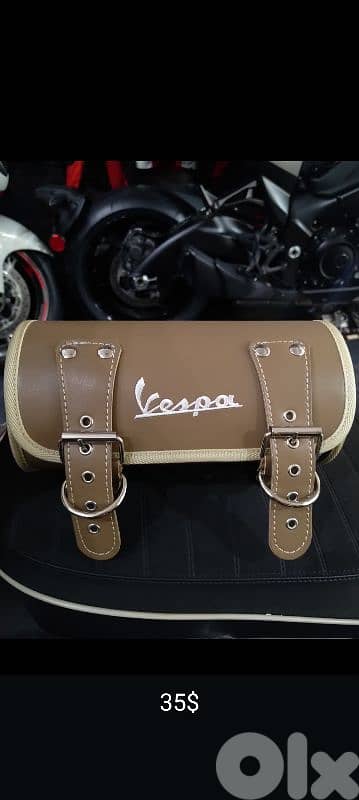 vespa rear leather bag