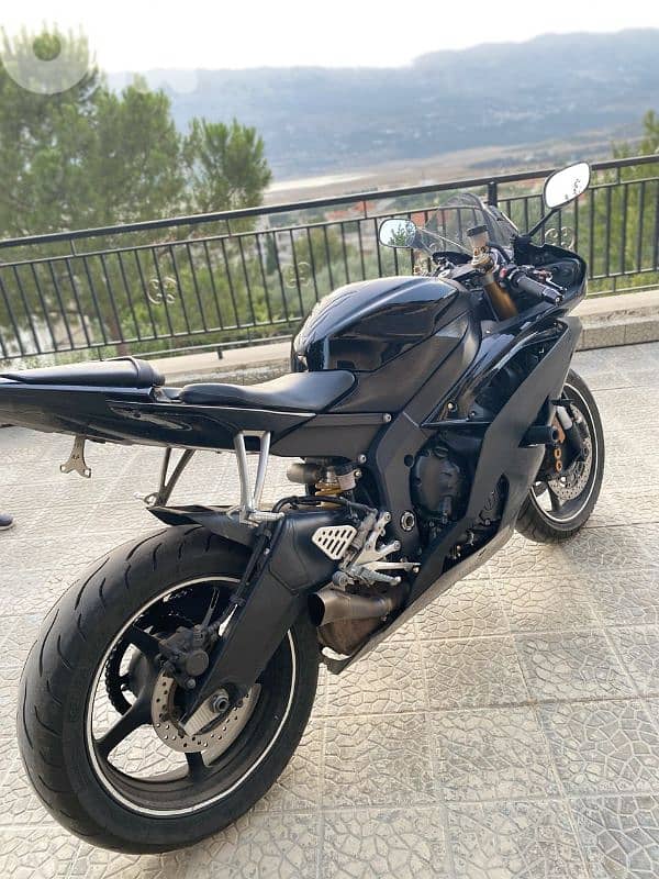 yamaha YZF R6 in very good condition 5