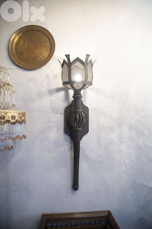 2 large size wall lights 1