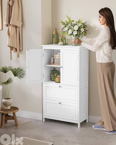 Bathroom cabinet