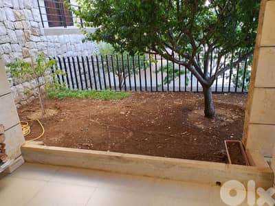 villa For sale in mayrouba فيلا للبيع في ميروبا