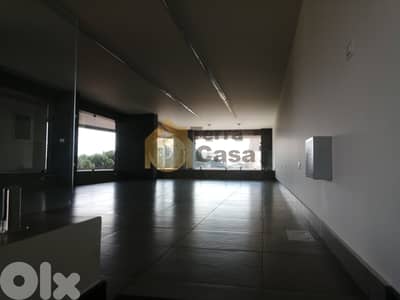 haouch el omara shop 250m, 2 floors, prime location with terrace #3260