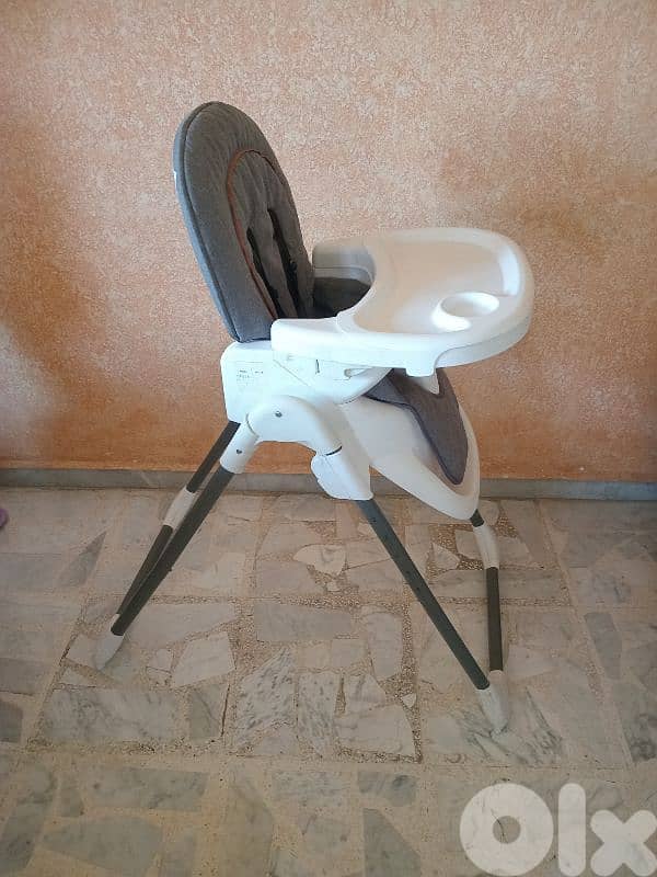 high chair 2