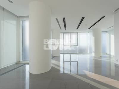 Luxurious Living | Pool & Gym | Breath-taking View