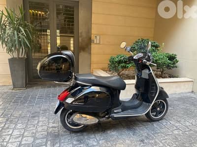 vespa gts 300 super sport