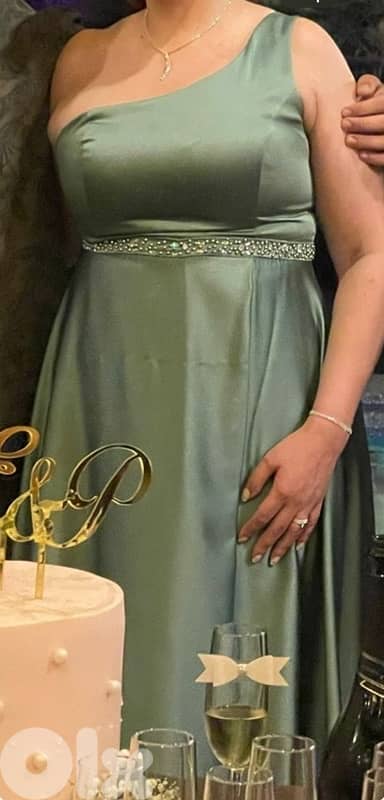 Dress 90$ size 44 used once