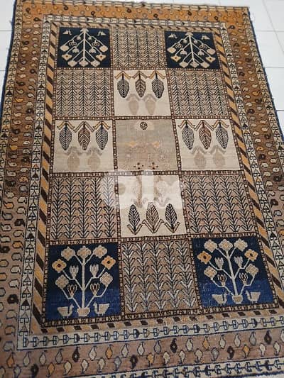سجادة اصيلة قديمة قياس 210×150 للبيع 225$