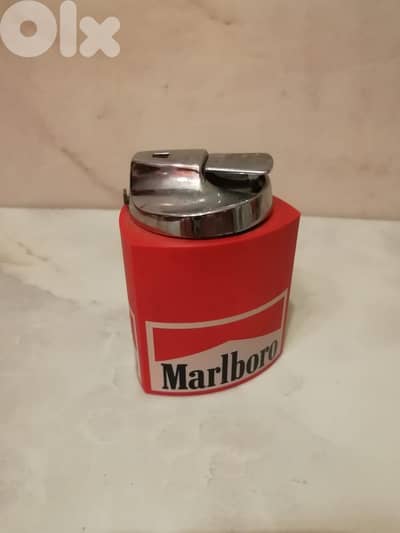 Marlboro collectible promotional gas Lighter