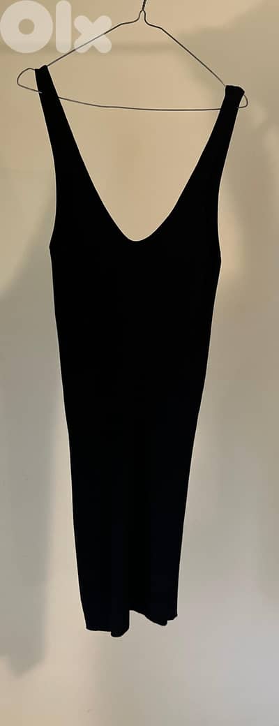 Black Wool Dress | فستان صوفي أسود