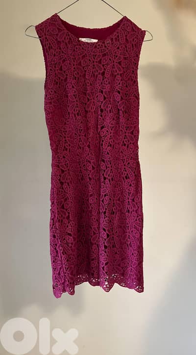 Mango Short Padded Dress | فستان قصير مبطّن من مانجو