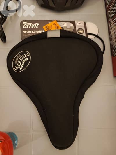 bike seat and cover