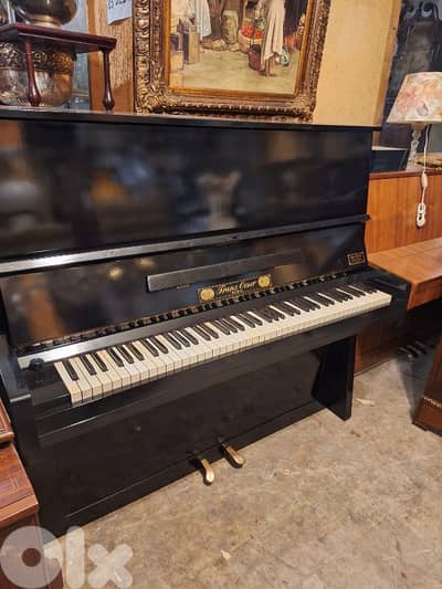 piano Germany like new tuning warranty Amazing price