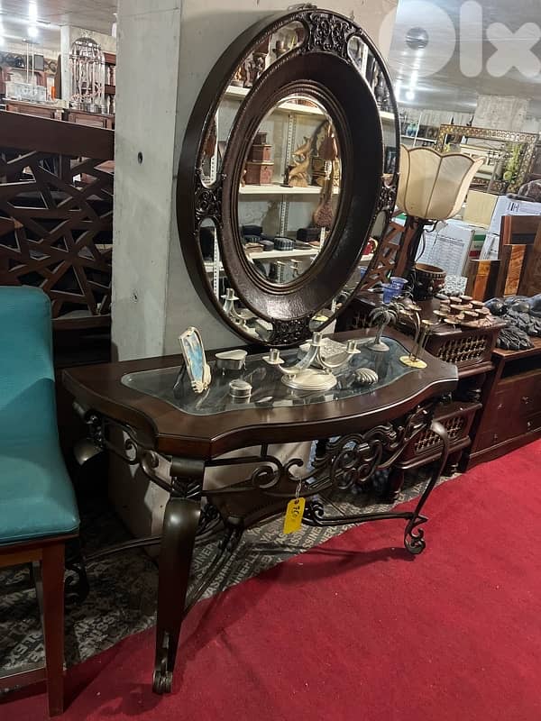 console with mirror 1