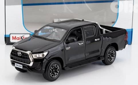 Toyota Hilux 2021 diecast car model 1:27