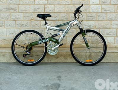 EXCELLENT MOUNTAIN BIKE