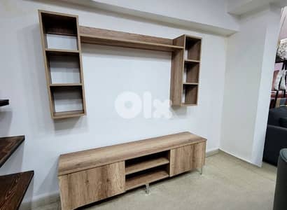 طاولة TV