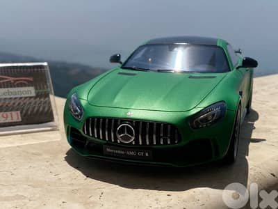 mercedes benz gt diecast resin model car scale 1/18 by gt spirit