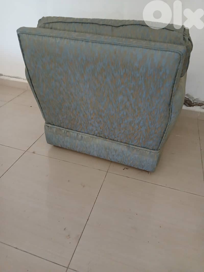 blue single sofa 2