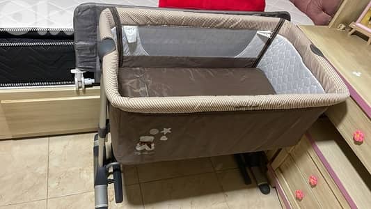 baby bed side