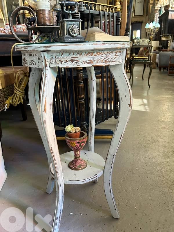 vintage table 3