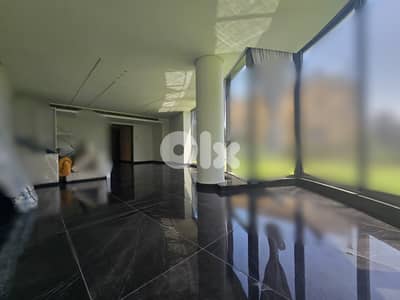 RAO26-4946 Office 230 m2 for rent in Achrafieh, $ 2,300 cash