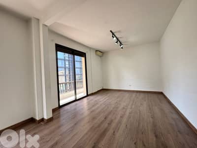Office for Rent in Saifi MQOA06