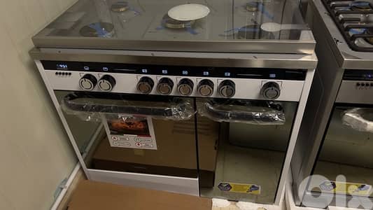 Goldstar Premium italian 5 burners digital gas stove