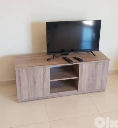 طاولة Tv